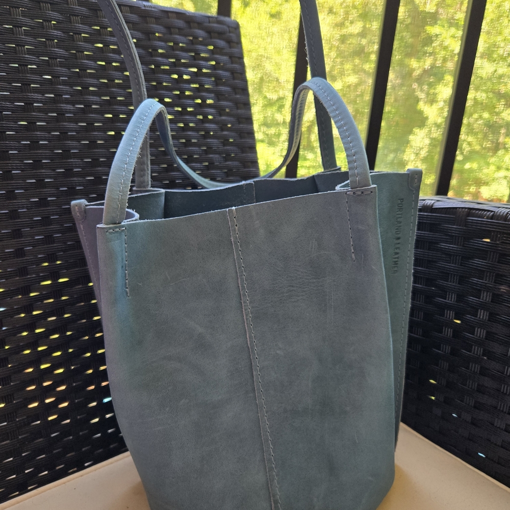 Portland Leather Aqua Blue Devan Tote Bag- NEW